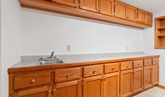 2405 N ERB St, Appleton, WI 54911