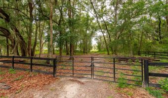 2735 NE 127TH Pl, Anthony, FL 32617