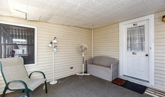 48 Cantaberry Ln, Coventry, RI 02816