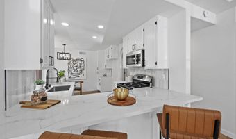 3581 Cameo Dr 35, Oceanside, CA 92056