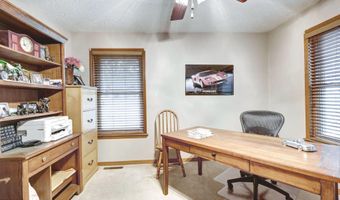 3050 Gaineswood Ave, Baxter Springs, KS 66713