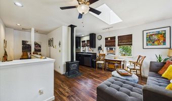 2966 Janes Creek Dr, Arcata, CA 95521