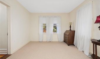 63 Longfellow Rd, Jamestown, RI 02835