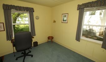 162 Pillsbury Pt, Arnolds Park, IA 51331