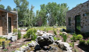 557 Wyatt Ln, Gardnerville, NV 89460