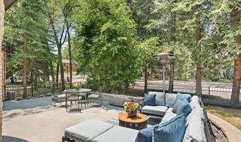736 W Smuggler St, Aspen, CO 81611