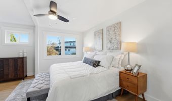 9803 DE PAUL Dr, Bethesda, MD 20817