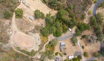 8952 Detwiler Rd, Escondido, CA 92029