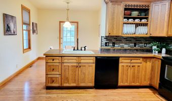 3014 Ridgetop Rd, Ames, IA 50014