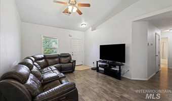 3204 Arcadian Dr, Caldwell, ID 83605