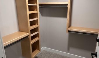 820 E Park Pl, Andover, KS 67002
