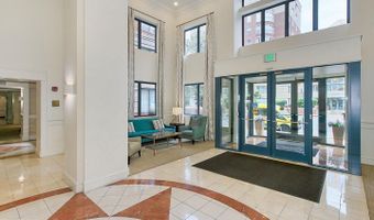 3835 9TH St N 901E, Arlington, VA 22203