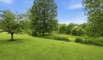 2400 Anchor Way, Anchorage, KY 40223