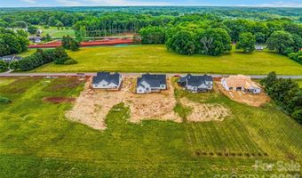 184 Armsworthy Rd, Advance, NC 27006