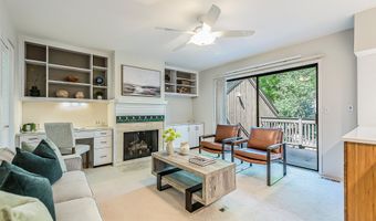 22 Haverhill Ct, Ann Arbor, MI 48105