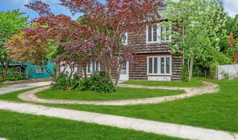 33 Windward Dr, Barnegat, NJ 08005