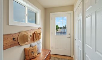 24855 Deer Ln, Bend, OR 97701