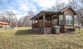 29 Breedlove Dr, Andrews, NC 28901