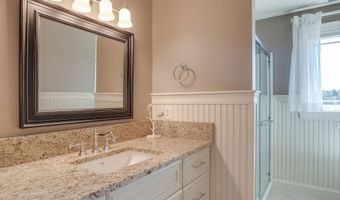 11 Clark Island Rd, Amherst, NH 03031