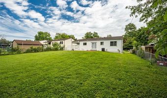 3039 Charmbrook Ln, Allenton, MO 63043
