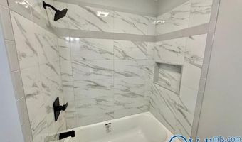 805 7th St NE, Arab, AL 35016