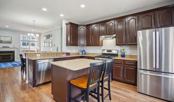 435 STANTON Pl, Alexandria, VA 22304