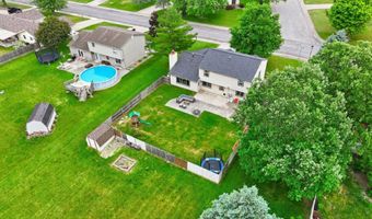 1102 Heritage Ln, Angola, IN 46703