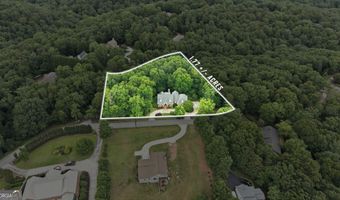 355 Smoke Rise Dr, Baldwin, GA 30511