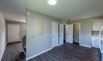 890 HIBISCUS St, Atlantic Beach, FL 32233