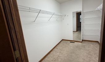 1206 Sugar Pine Dr, Anderson, IN 46012