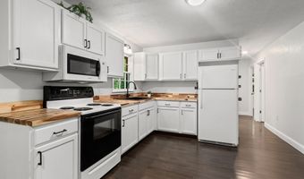 123 Quarry Rd, Andrews, NC 28901