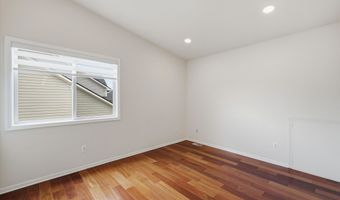 2243 Sun Valley Dr, Ann Arbor, MI 48108