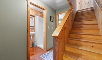 33 Lilly Ln, Appleton, ME 04862