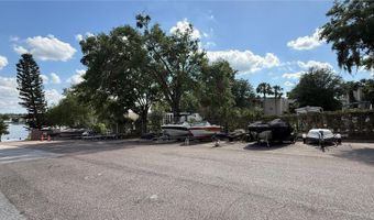 592 ORANGE Dr 142, Altamonte Springs, FL 32701