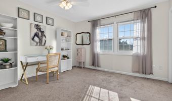 906 Canterbury Ln 906, Colchester, CT 06415