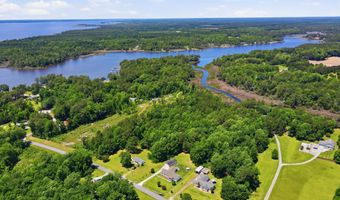 222 Fisher Turnpike Rd, Arapahoe, NC 28510