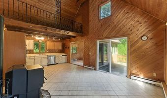 130 S Niantic Dr, Charlestown, RI 02813