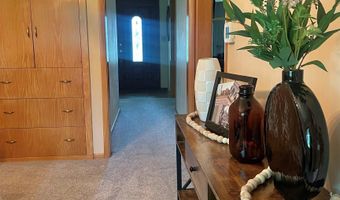 1213 E State St, Algona, IA 50511