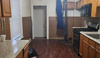 141 Green St, Allentown, PA 18102