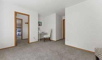 8453 SW 181ST Ave, Beaverton, OR 97007