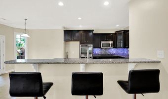 679 Erin Dr, Avon, IN 46123