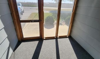 1703 E Mcgregor St, Algona, IA 50511