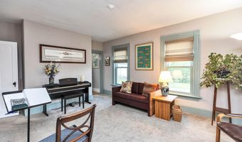22 Summer St, Antrim, NH 03440