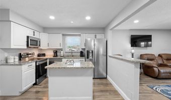 1640 JUNO Trl 205A, Astor, FL 32102