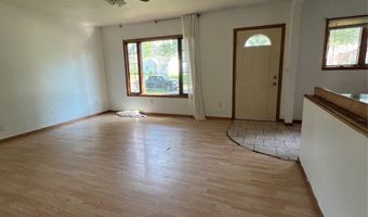 1526 E Jefferson Ave, Des Moines, IA 50316