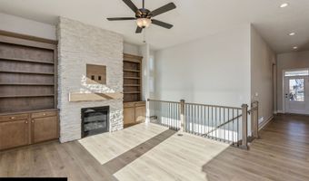 413 NE 59th St, Ankeny, IA 50021