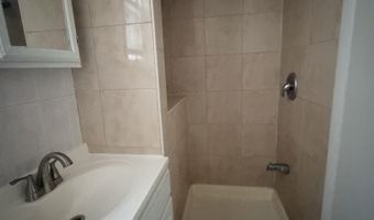 365 BROADWAY 4, Bayonne, NJ 07002