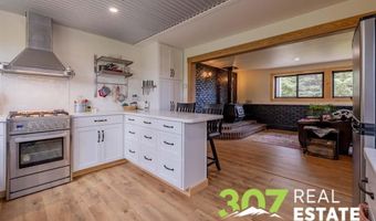 7 Ranchette Ln, Cody, WY 82414