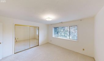 801 BROOKHAVEN Dr, Brookings, OR 97415