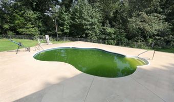 100 CLARK Ct, Anniston, AL 36201